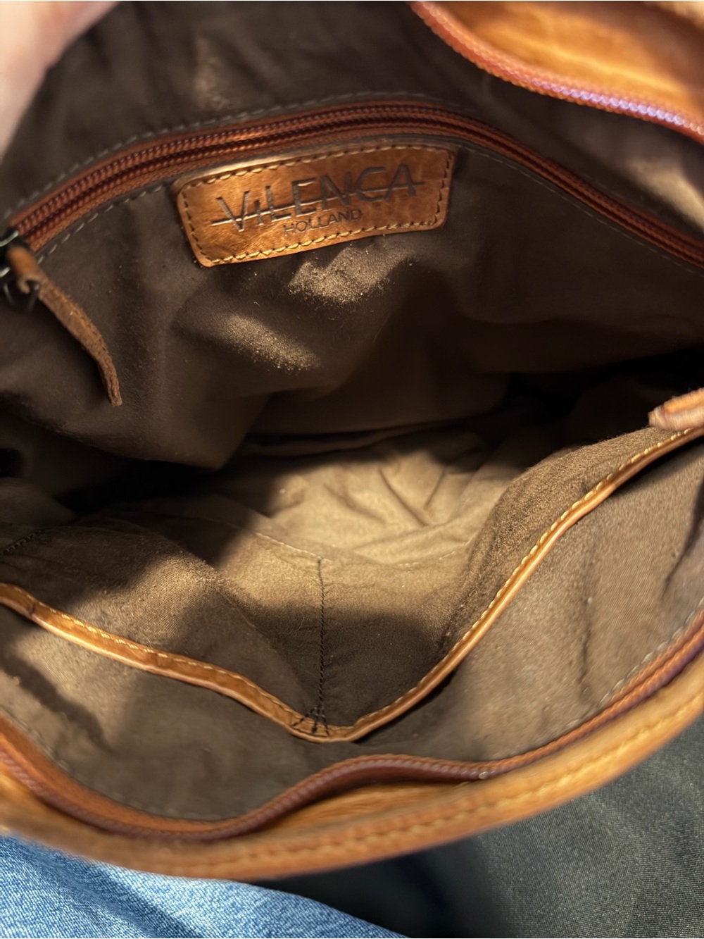 Vilenca Holland Brown Leather Backpack with Braided Flap - Picture 9 of 11